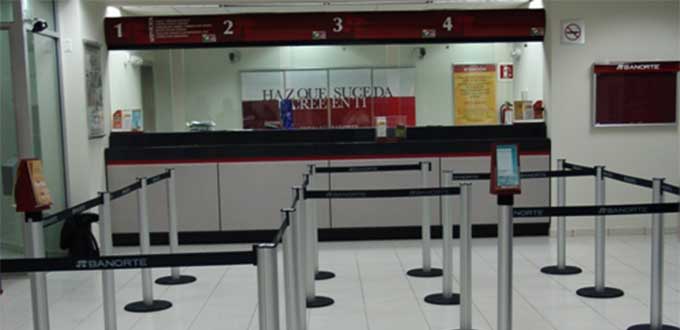 Bolsa Mexicana y bancos cierran hoy por Día del Trabajo