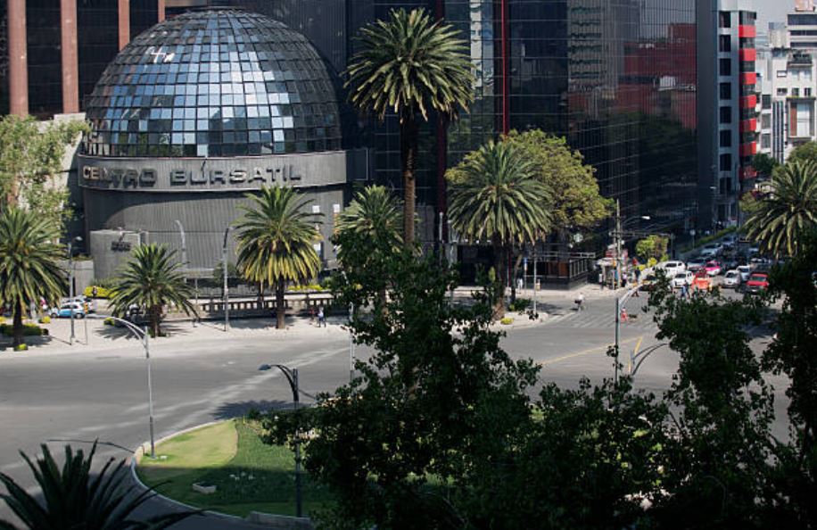 Bolsa Mexicana abre con avance, pese a incertidumbre a nivel global