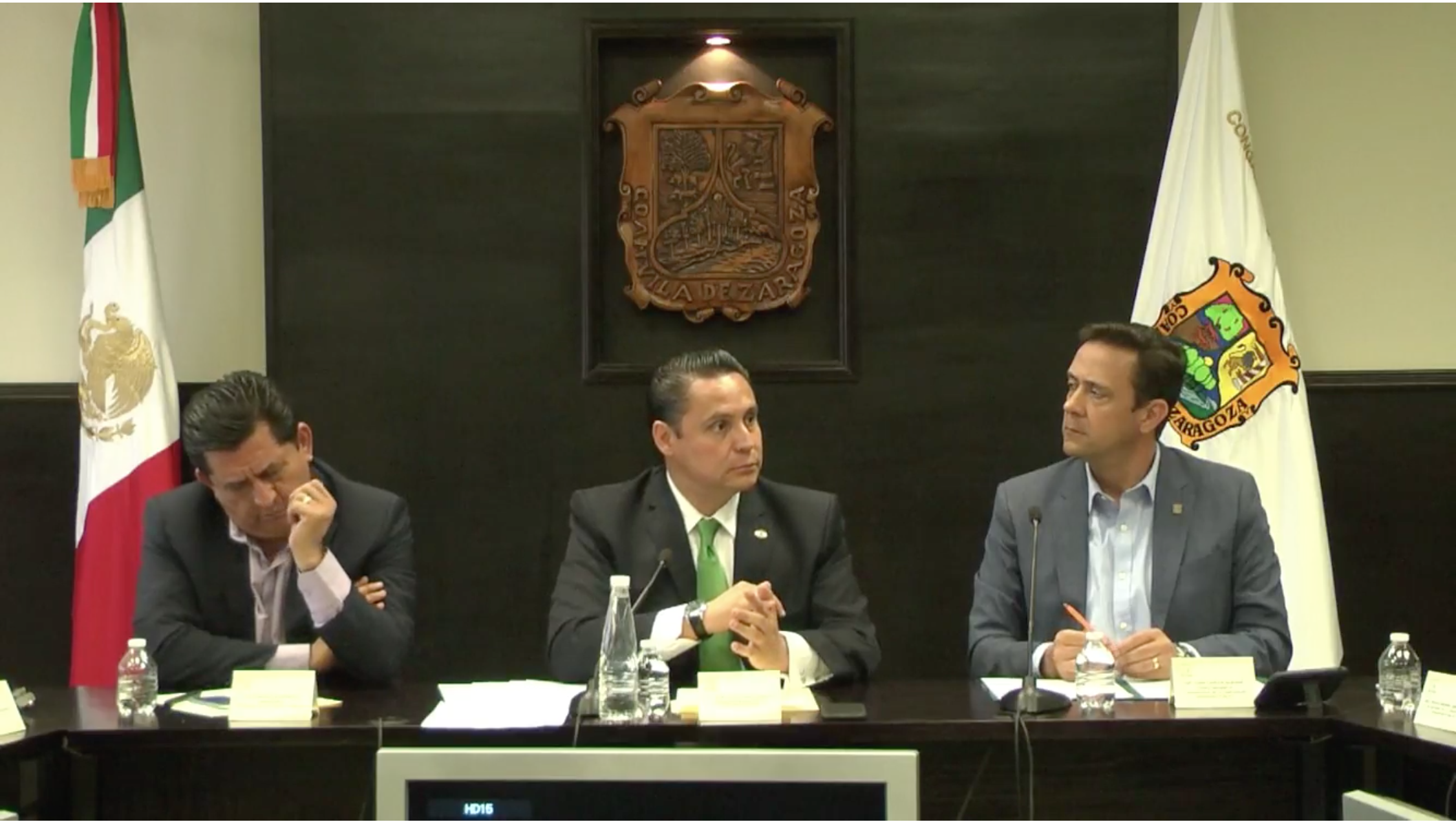 Se reúne Secretario de Seguridad <br>con Diputados locales