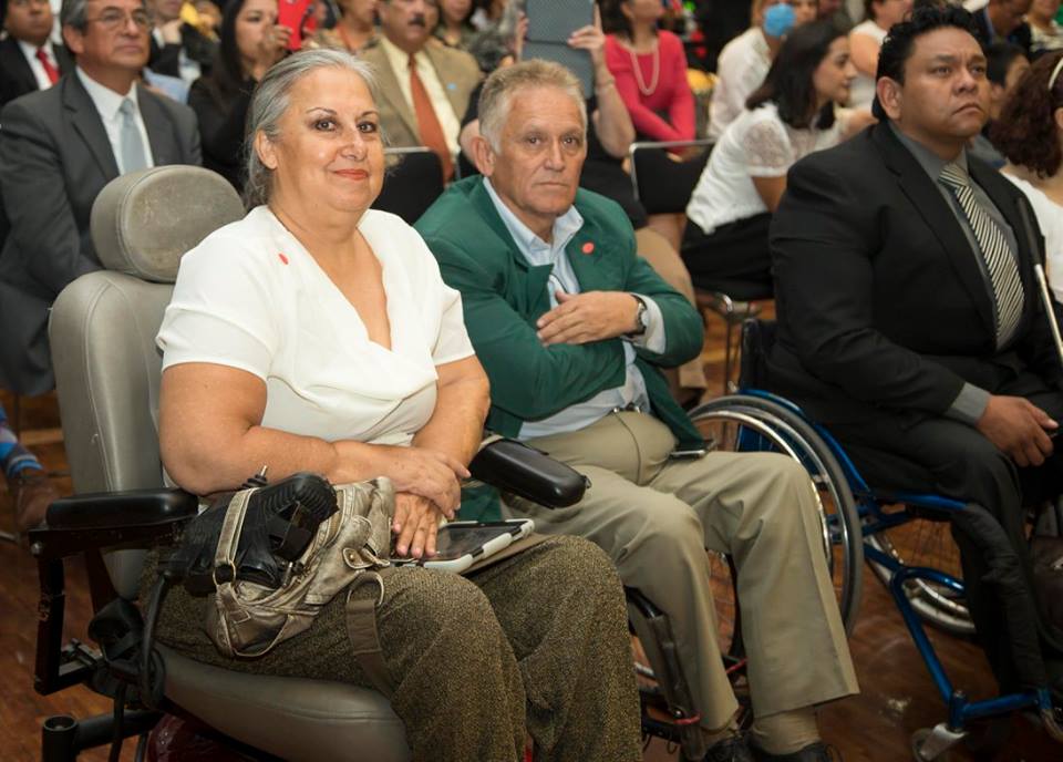 Importante que personas con discapacidad vivan independientes: Peña Nieto