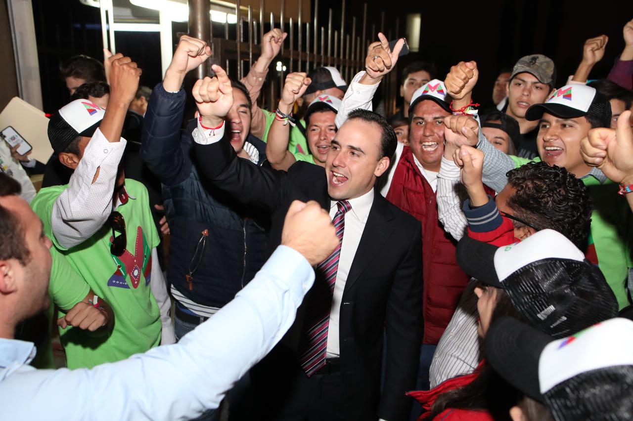 Gana Manolo Debate Ciudadano