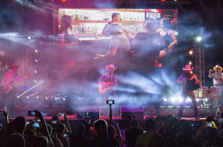 Viven La Leyenda en ” La Calle es de Todos”