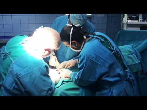 Restituyen con éxito hueso de hombre que sufre accidente en moto