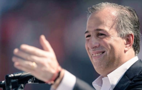 Meade se reunió con observador electoral de la OEA
