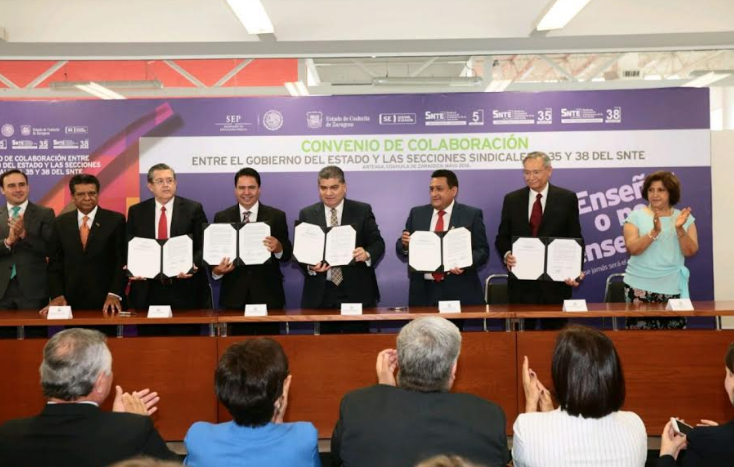 Firma Gobierno del Estado convenio de colaboración con las secciones sindicales 5,35 y 38 del SNTE