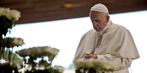 Vaticano apuesta a diálogo intergeneracional y promoción de la mujer