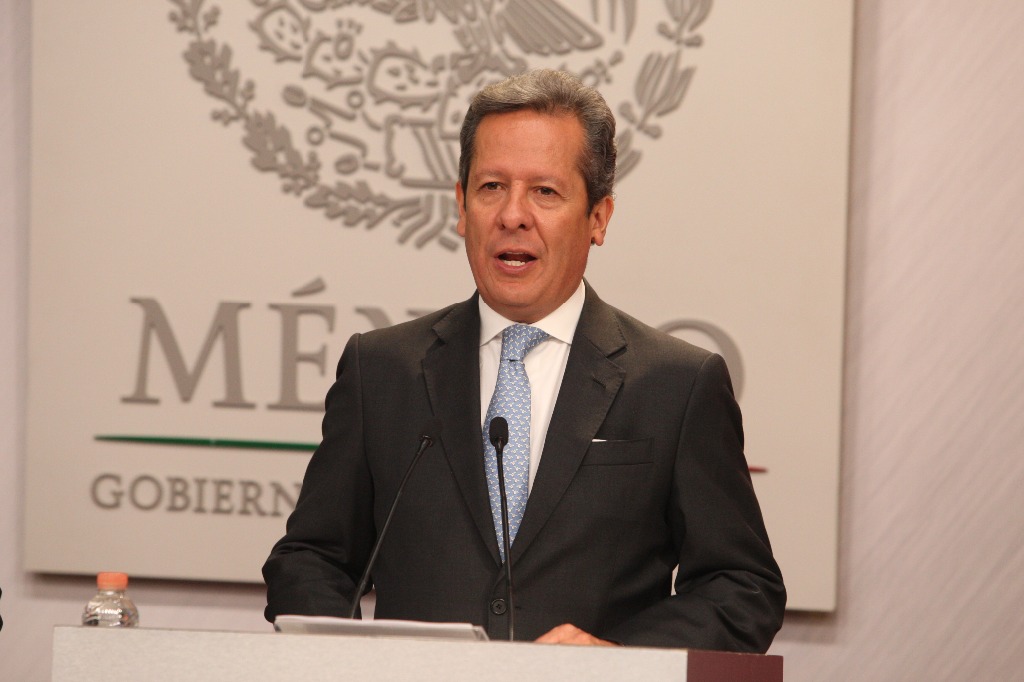 Migrantes merecen respeto, afirma vocero de la Presidencia