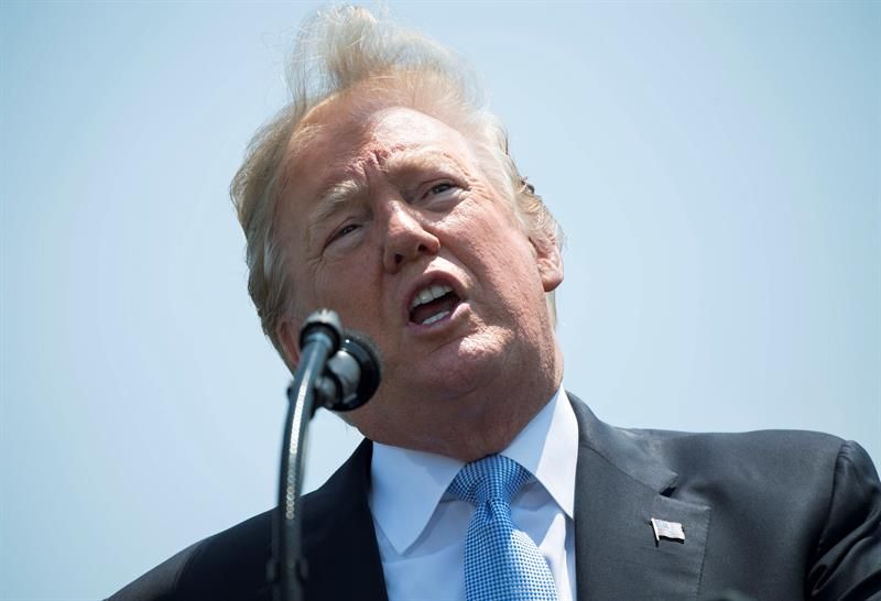 Trump pide pena de muerte para quienes asesinen a policías