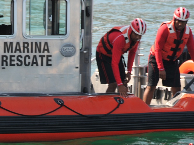 Rescatan a buzo desaparecido en costas de Veracruz