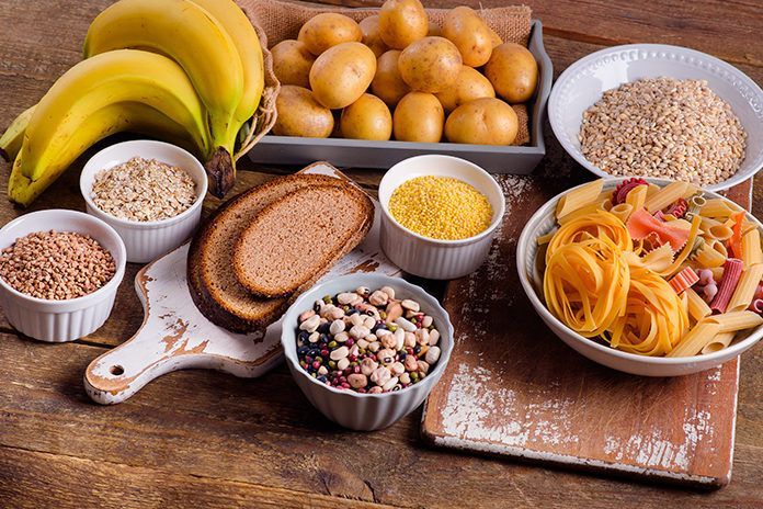 Nutrióloga sugiere cuidar consumo de carbohidratos para evitar sobrepeso