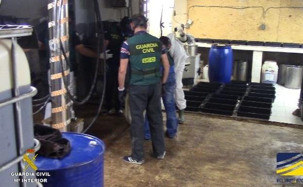 Desmantelan mayor laboratorio de drogas sintéticas en España