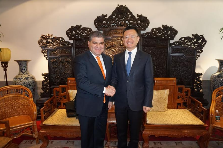Gobernador sostiene reuniones sin precedentes con empresarios chinos