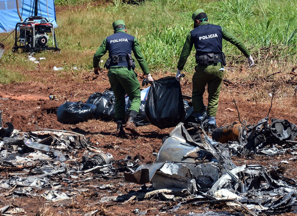 Identifican a 20 de los 120 cuerpos del avionazo en Cuba