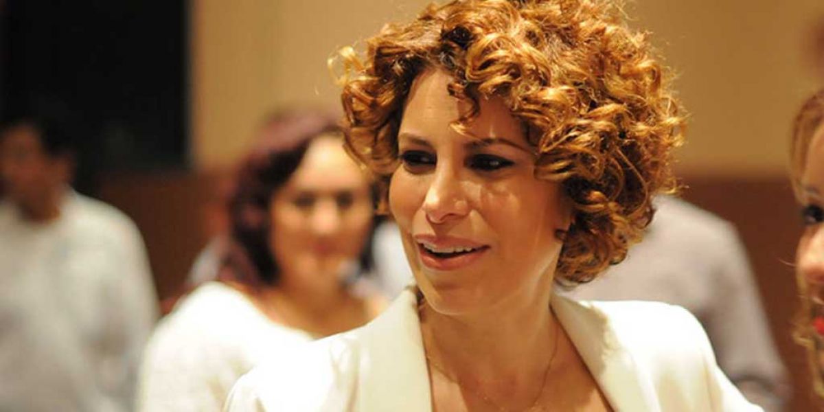 Giran orden de aprehensión contra Karime Macías