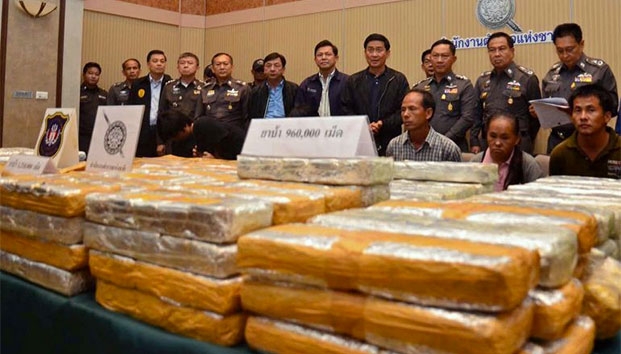 Aseguran más de una tonelada de metanfetamina en Malasia