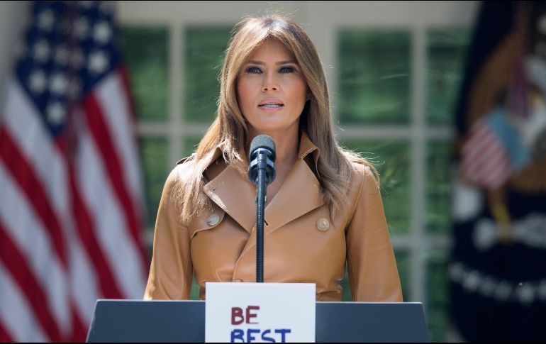 Melania lanza campaña contra el ciberacoso