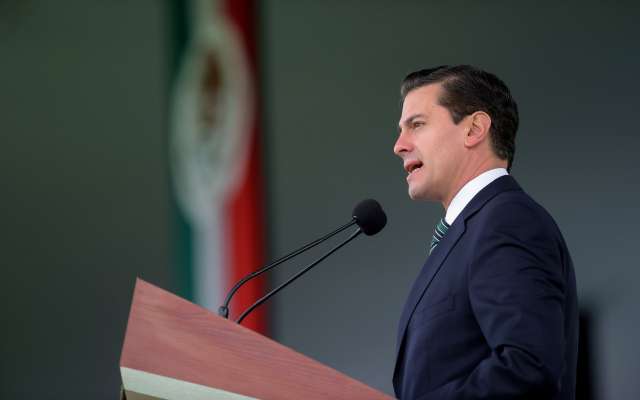 Peña Nieto entregará carretera y supervisará obra de puerto en Veracruz