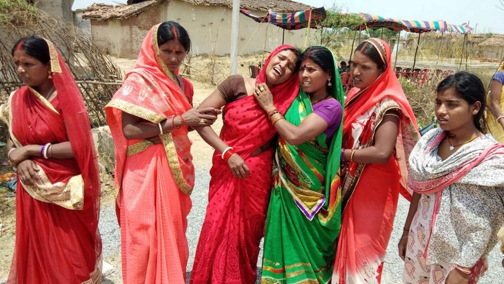 India, conmocionada ante segundo caso de violación de una joven quemada viva