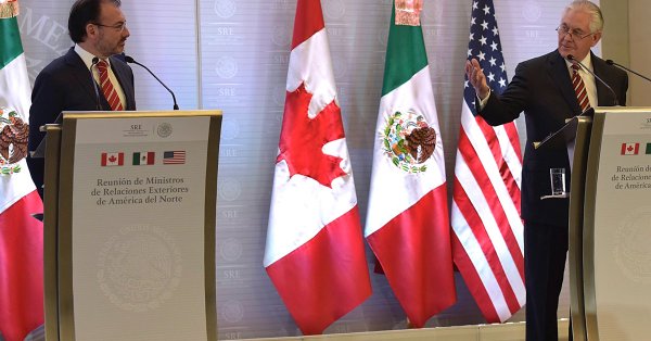 No hay fecha fatal para un acuerdo, seguimos negociando: Videgaray sobre el TLCAN