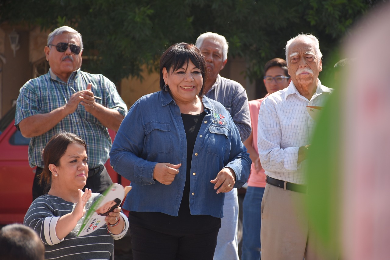 Felicita Martha Garay a los papás en su día