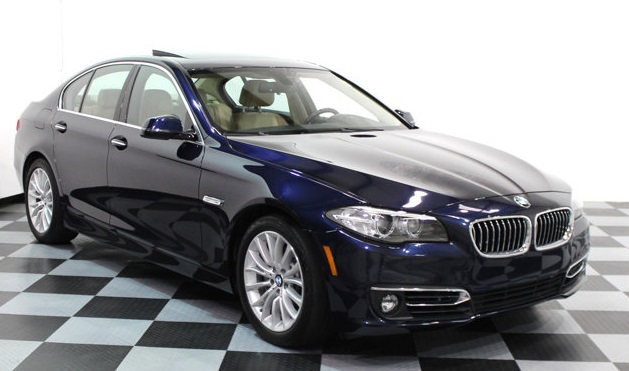 Alto kilometraje y falta de piezas, factores que devalúan un auto