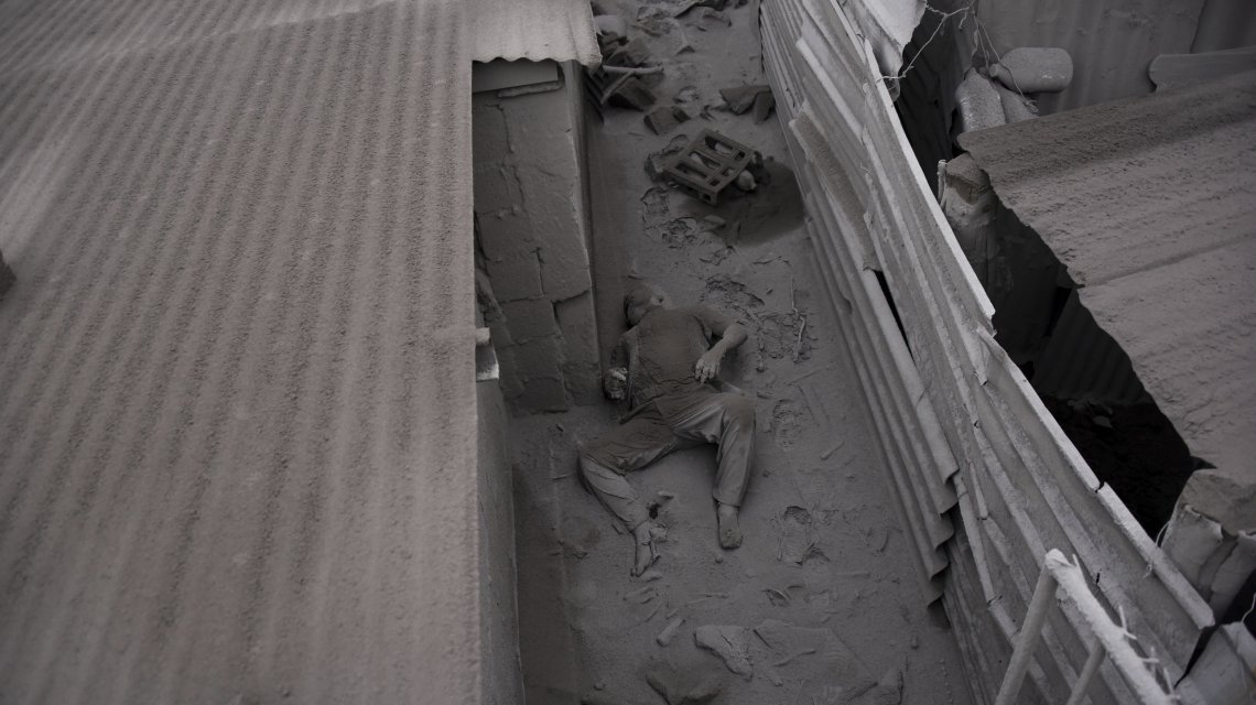 Se eleva a 69 el número de muertos por erupción del volcán de Fuego