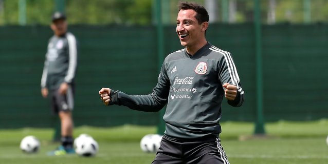 Andrés Guardado afirma que se aprendió del mal resultado ante Suecia