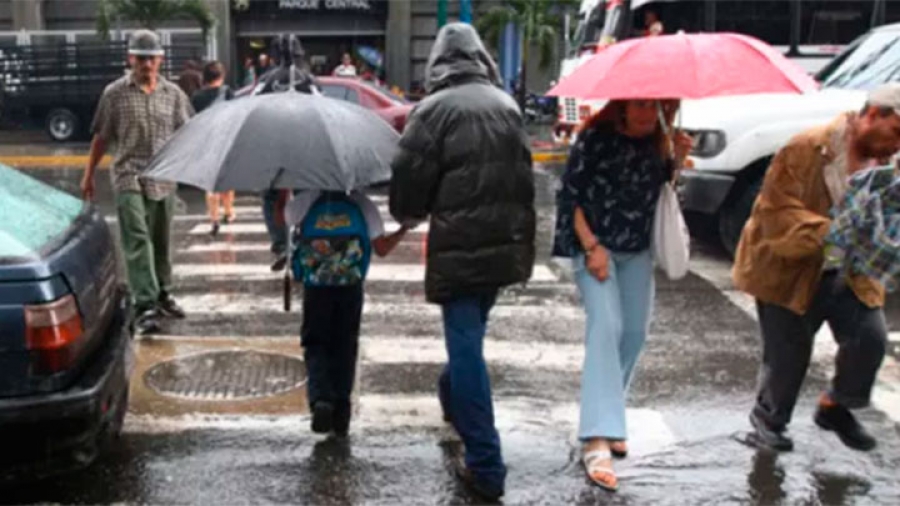 Noreste del país espera lluvias y chubascos con actividad eléctrica