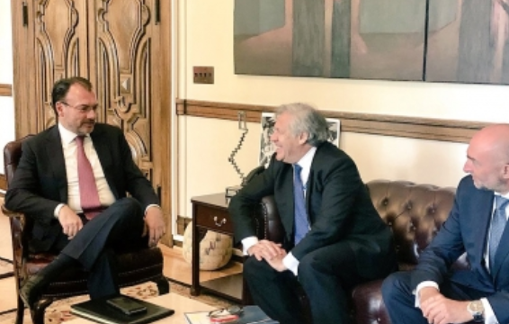 México reitera su rechazo al muro de Trump frente a todo el continente