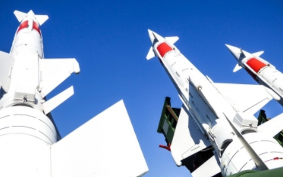 Denuncian modernización de nuevos sistemas de armas nucleares