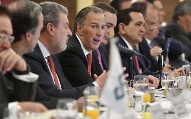 Meade delinea propuesta de gobierno ante Consejo Coordinador Empresarial