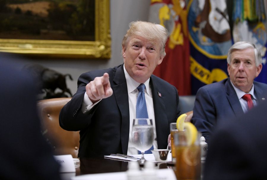 Trump pide a republicanos no perder tiempo con migración