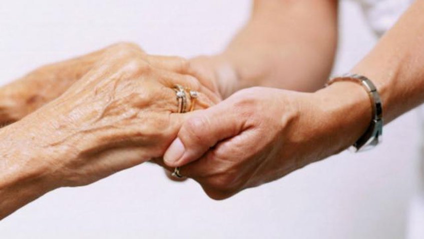 Pide Derechos Humanos erradicar la violencia contra adultos mayores