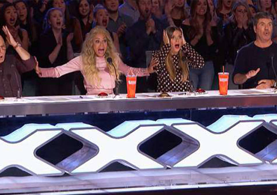 VIDEO: Acróbata sufre aparatosa caída durante audición