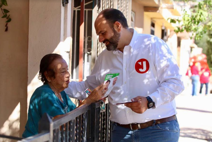 No más adultos mayores solos, lo vamos a resolver, afirma Jericó