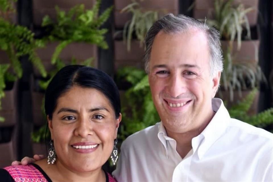 Meade agradece a la panista Eufrosina Cruz su decisión de votar por él