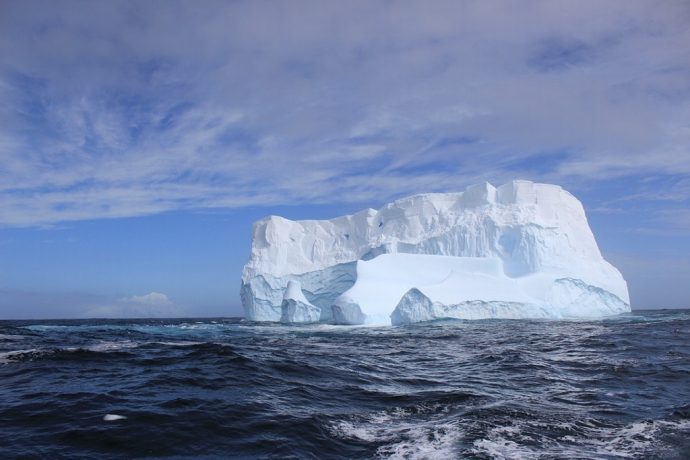 El iceberg más grande en la Antártida llega a su fin