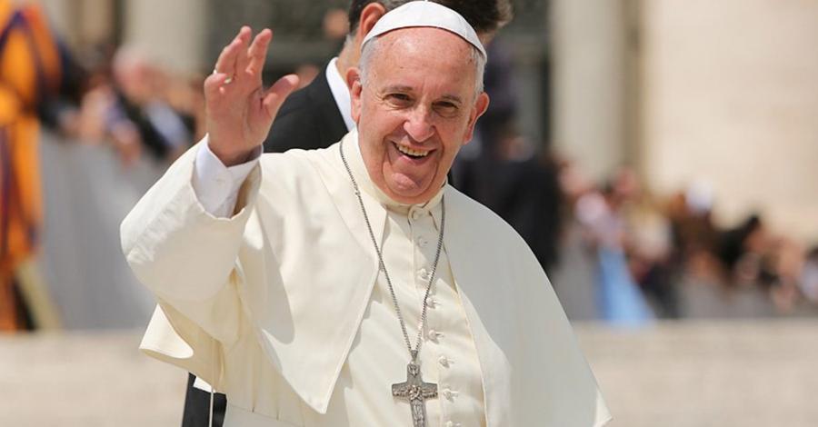 Emprende Papa viaje a Ginebra para acercar posiciones con cristianos