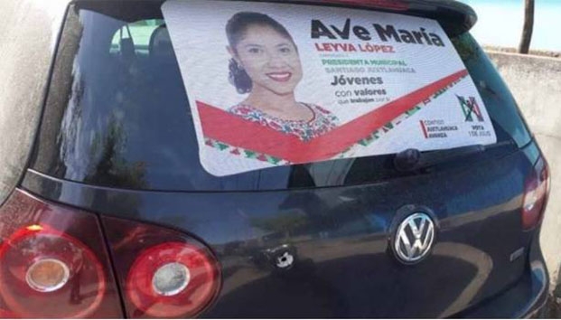 Balean camioneta de candidata del PRI en Oaxaca