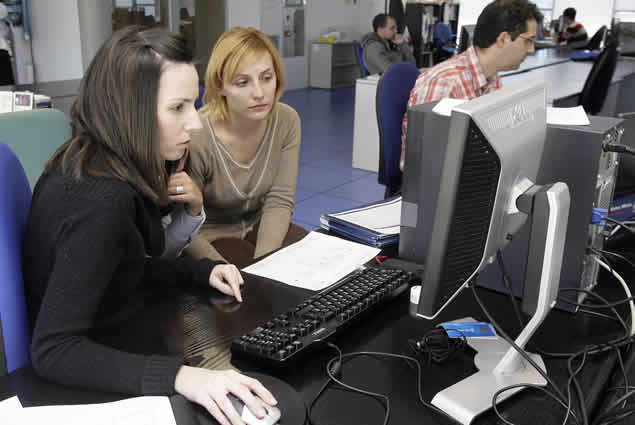 Mujeres ocupan 43 por ciento de empleos generados en México