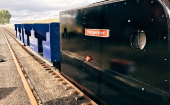 Presentan científicos británicos tren que funciona con hidrógeno