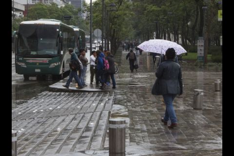 Efectos de la onda tropical 8 pegarán en gran parte del país