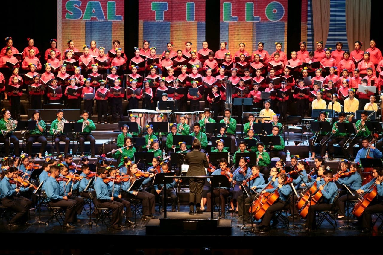 Presentan Orquesta Sinfónica Esperanza Azteca Gala Musical