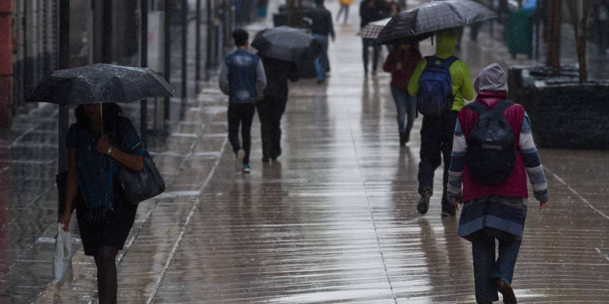 Onda tropical 13 mantendrá sus efectos en el occidente del país