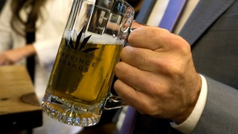 Canadá desarrolla la primera cerveza de cannabis del mundo