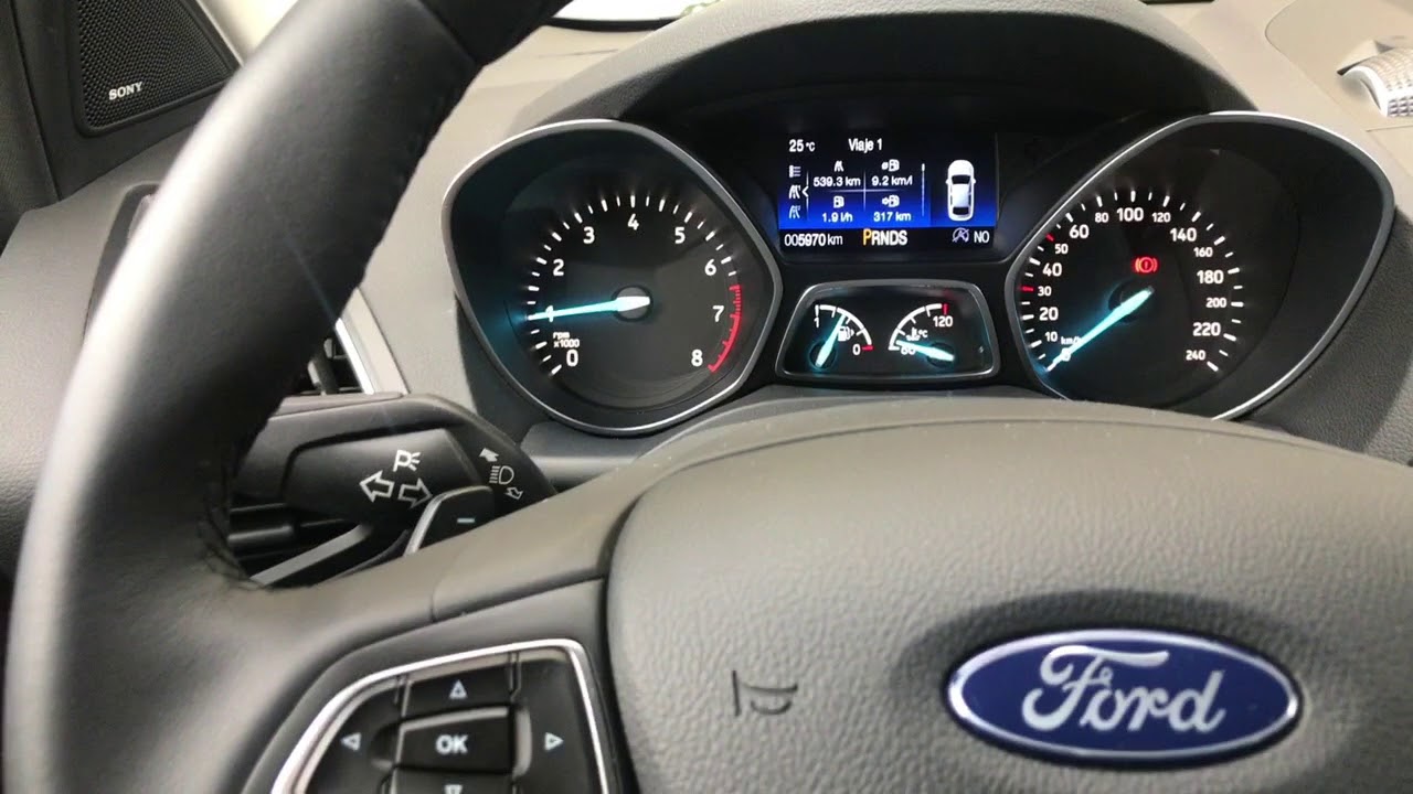 Ford llama a retiro 550,000 vehículos por defecto