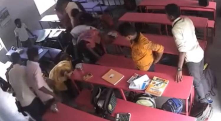 Niño mata a compañero y luego se suicida