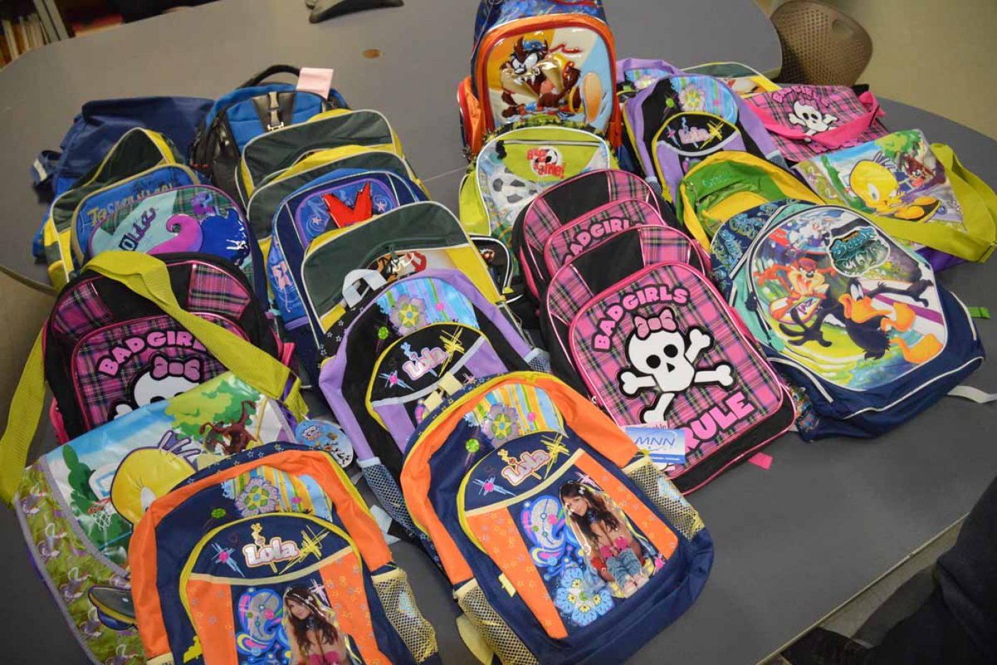 Invita DIF Saltillo a donar mochilas