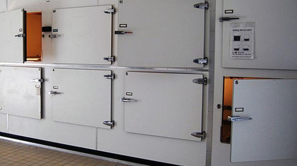 Encuentran viva a mujer en morgue de Sudáfrica