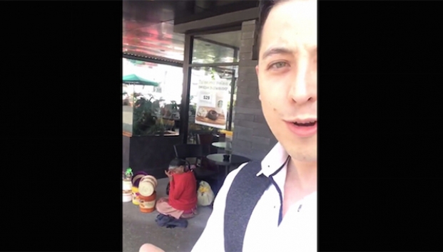 Discriminan a mujer indígena en Starbucks